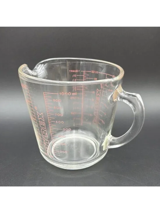 Vintage Pyrex Clear Glass 1 Quart Measuring Cup 532 D Handle Red Lettering - Picture 3 of 12